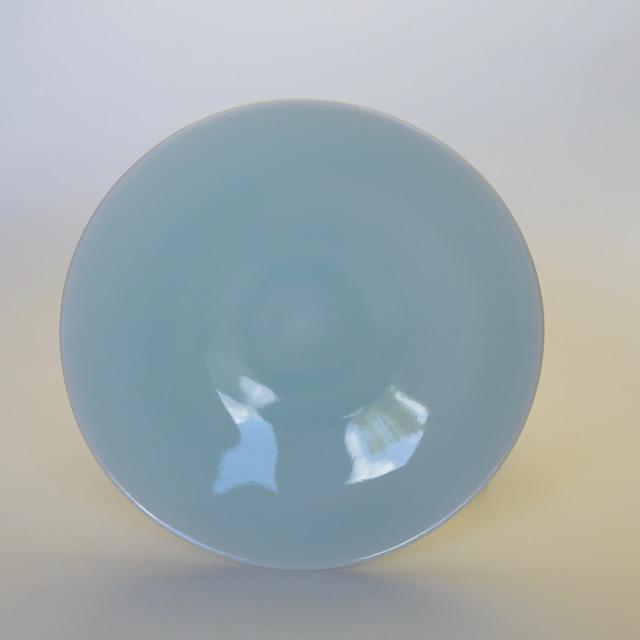 中里隆　ドイツ　モルジンゲン青白磁平皿