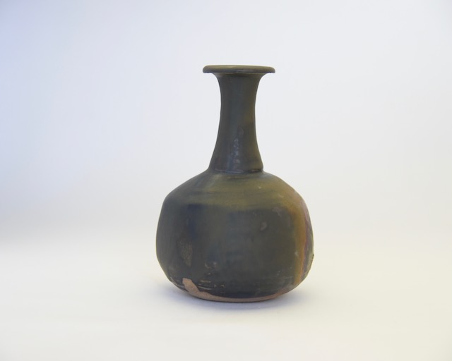 土屋由起子　黒唐津花入れ