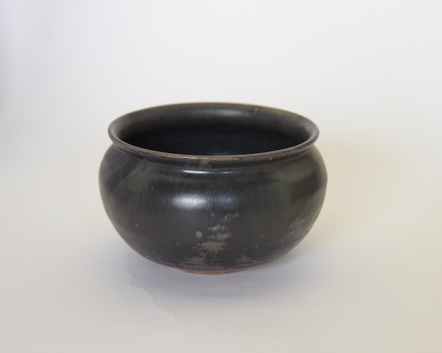 土屋由起子　黒唐津建水　【茶道具】