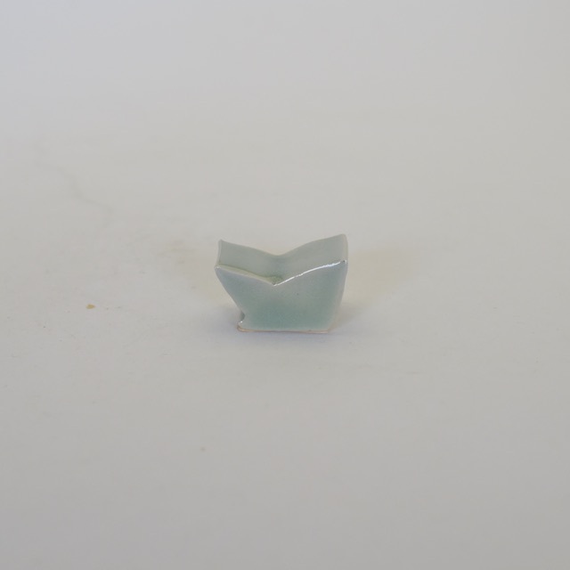 中里花子　緑青磁　箸置き