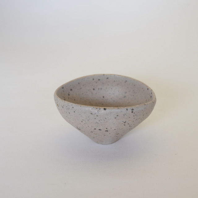 中里花子_ 器 深皿　未使用 Φ18cm× h5.5cm 中里花子_ 器 深皿 未使用 Φ18cm× h5.5cm - メルカリ