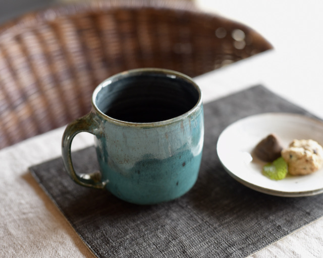 新品未使用 中里花子さん monohanako 完売寸胴マグカップ L 飴釉 器作家、中里花子のたっぷり入るマグカップ