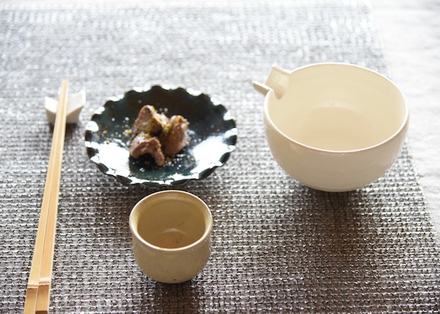 希少作★中里隆★焼き締めしのぎ文湯のみ★栞 中里花子の酒器 ホワイト釉 片口 器作家の和食器で引き出物 ギフト