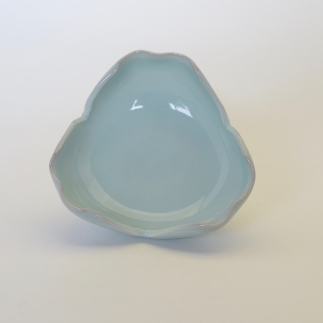 中里隆 青白磁割山椒小鉢【向付】 素敵な器作家のうつわが見つかる