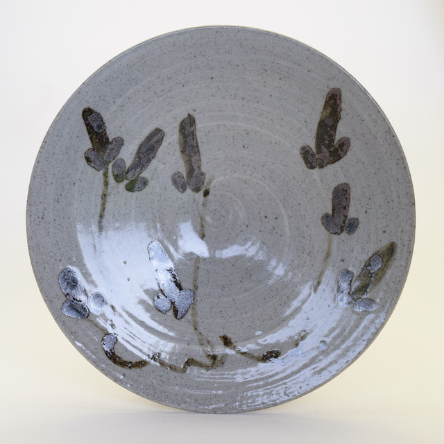 中里隆のアンダーソンランチ 鉄絵草文皿 17cm皿