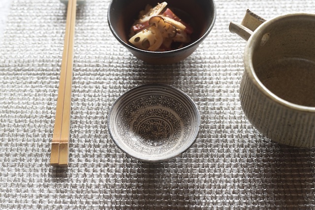 唐津焼の陶芸家、中里隆の盃 唐津三島ぐい呑 酒器や和食器のギフト