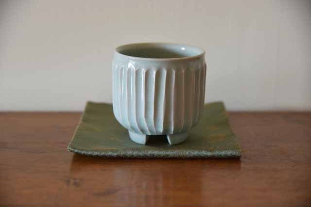 唐津焼の陶芸家、中里隆 アンダーソンランチ 青白磁しのぎ文香炉 素敵