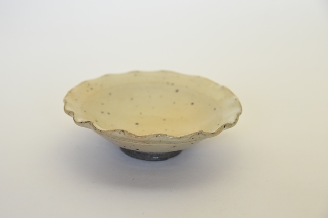 中里隆　唐津粉引輪花向付 【茶道具】