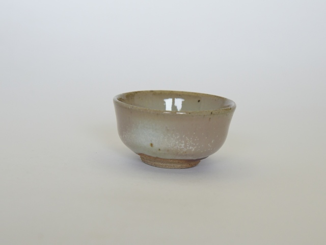 酒器　ぐい呑 　(唐津) 唐津焼 中里隆 斑唐津ぐい呑み【盃】