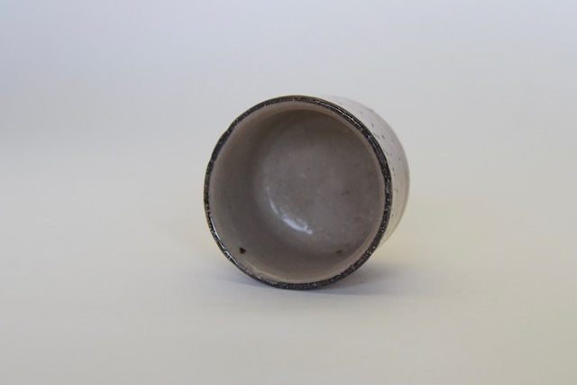 作家物　陶芸家　作者不明　杉本泥牛？　唐津　皮鯨　盃　酒器　ぐい呑 作家物 陶芸家 作者不明 杉本泥牛？ 唐津 皮鯨 盃 酒器 ぐい呑
