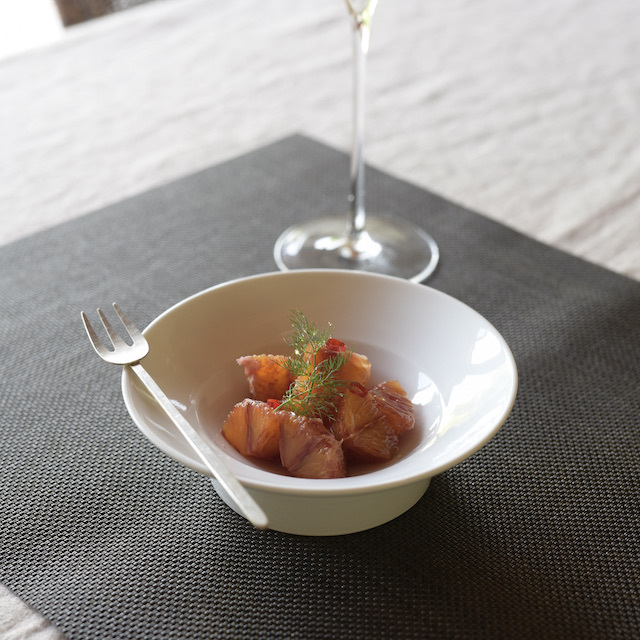 中里隆の日常のうつわ 脚付き皿 白磁器 素敵な器作家のうつわが