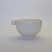 中里花子　ホワイト釉片口　【酒器】