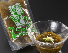 新物　能登天然　生絹もずく　100ｇ　【期間限定商品】