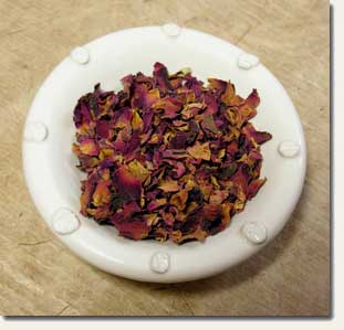 ローズレッドペタル（花びら）・バラ