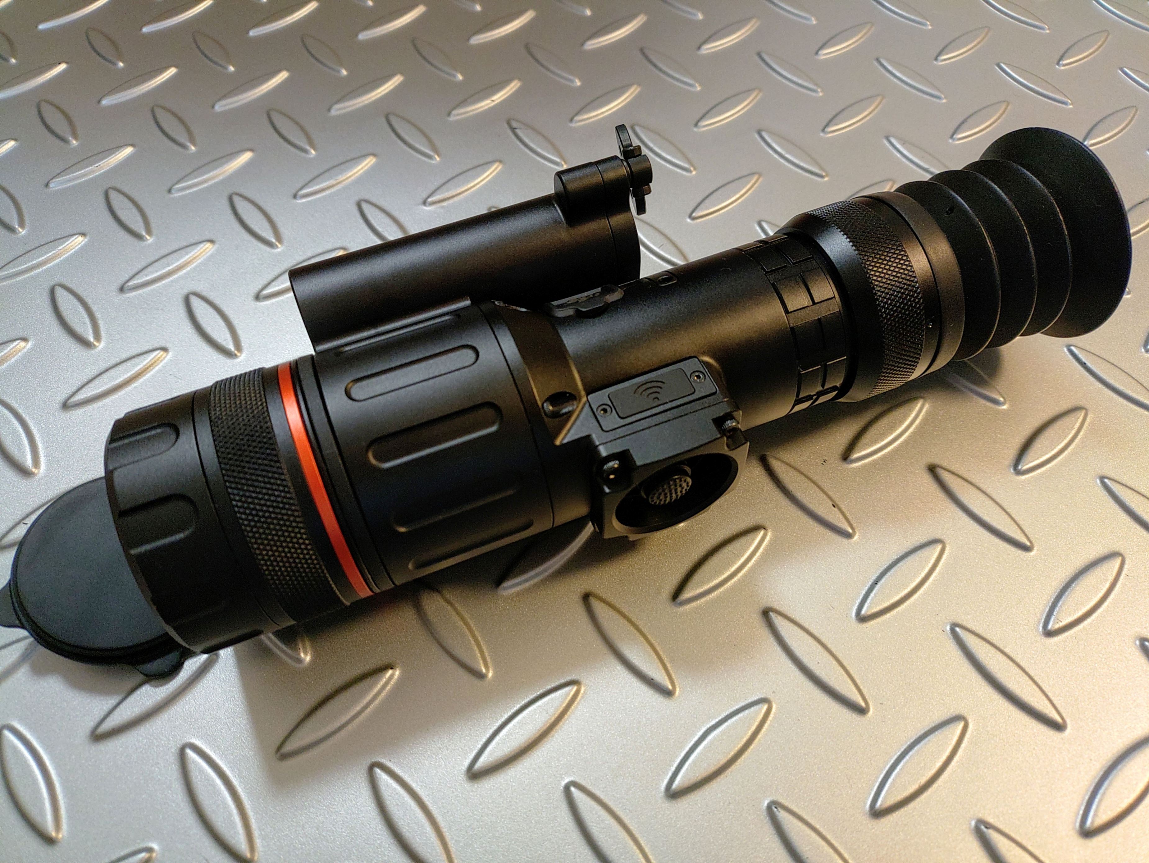 640 ハンドホールド、ウェポンマウントサーマルイメージャー