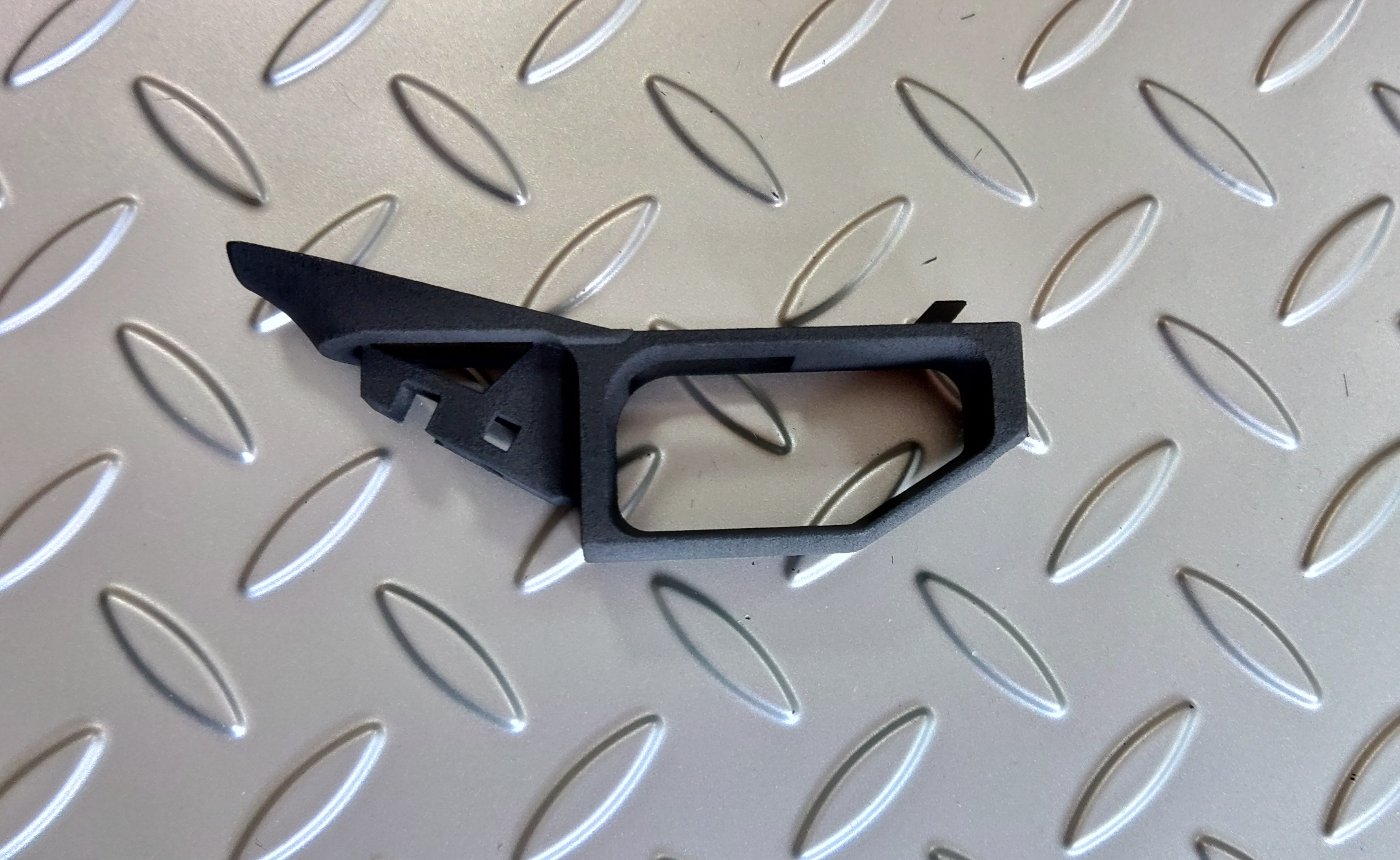 南蛮堂　GBB89式小銃用　グリップアダプター　(MWSM4系グリップ取り付け用)