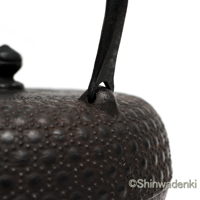 南部鉄器 鉄瓶 清末・清茂作 9型姥口亀甲