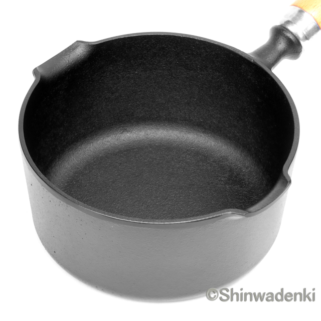岩鋳 南部鉄器 片手鍋16cm 24070 Shinwadenki