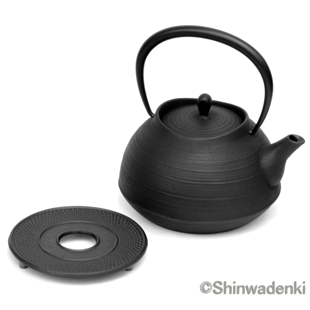 南部鉄器 鉄瓶 刷毛目（黒仕上げ）1.3L