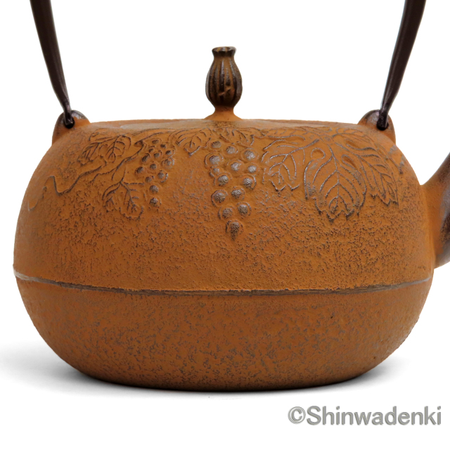 南部鉄器 鉄瓶 姥口葡萄 錆色