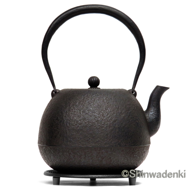 紅蓮堂 葛巻元作 南部鉄器 特製品 丸形鉄瓶 月光 1.5L 黒仕上げ