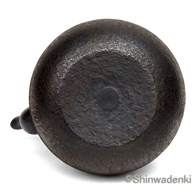 紅蓮堂 葛巻元作 南部鉄器 特製品 丸形鉄瓶 月光 1.5L 黒仕上げ