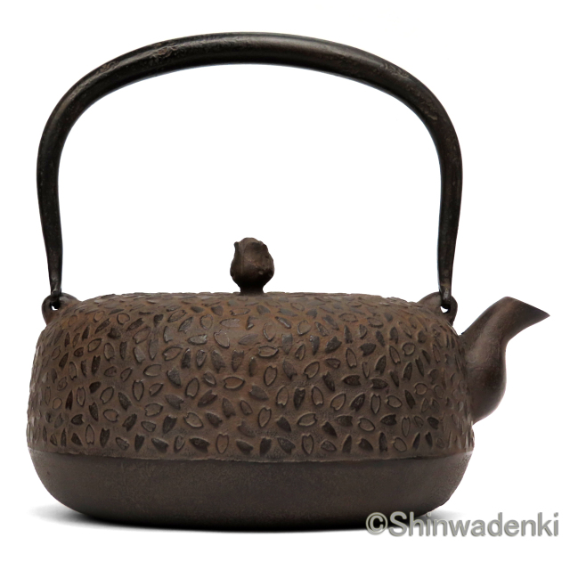 南部鉄器 鉄瓶 平丸桜