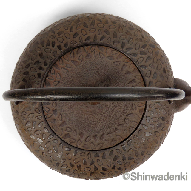 南部鉄器 鉄瓶 平丸桜