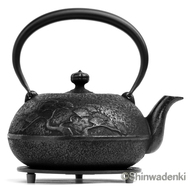 南部鉄器 鉄瓶 姥口松 1.2L OH-313 Shinwadenki