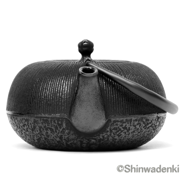 南部鉄器　三本足 南部鉄器 水盤 三つ脚 花器