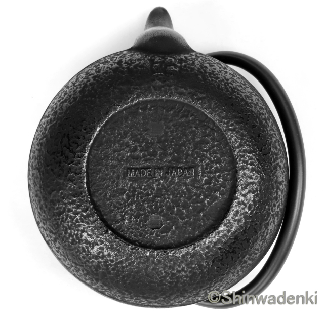 南部鉄器 ティーポット 急須 平丸千筋 黒