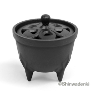 南部鉄器 香炉 花びら（黒）