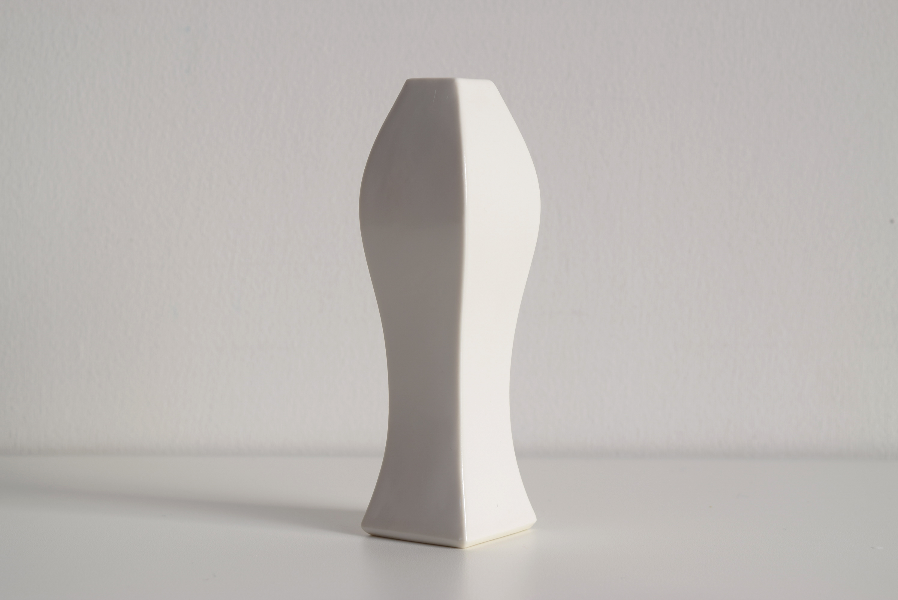 JICON|磁今「花瓶」