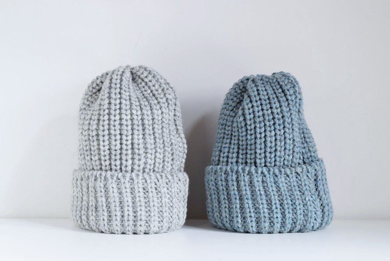 折り返しリブ編みニット帽