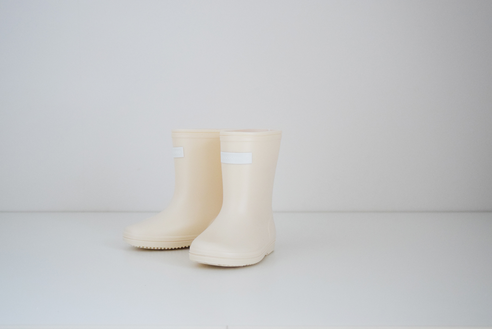 MIDDLE RAINBOOTS OFF WHITE