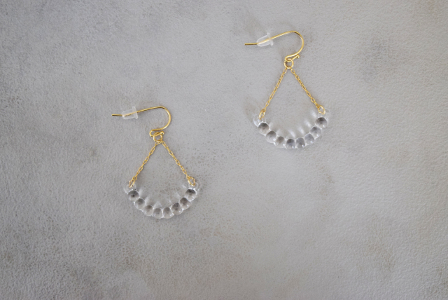 ピアス アール