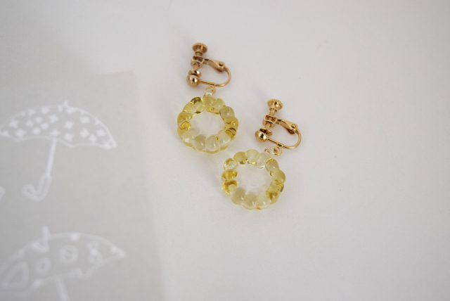 イイダ傘店 コモレビ ピアス・イヤリング