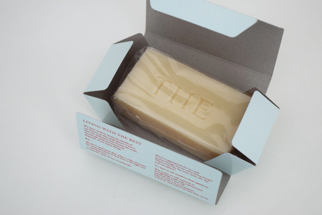 NATURAL MOISTURE SOAP