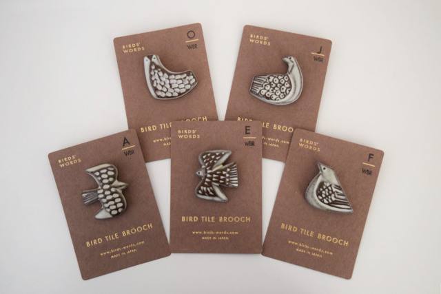 BIRD TILE BROOCH