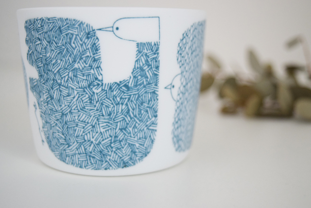 DAY BY DAY CUP BIRD
