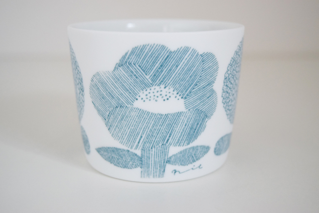 DAY BY DAY CUP FLOWER