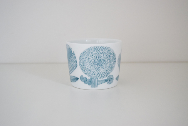 DAY BY DAY CUP FLOWER