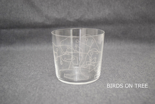 DAY BY DAY GLASS