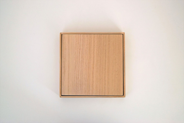すずがみ13×13桐箱