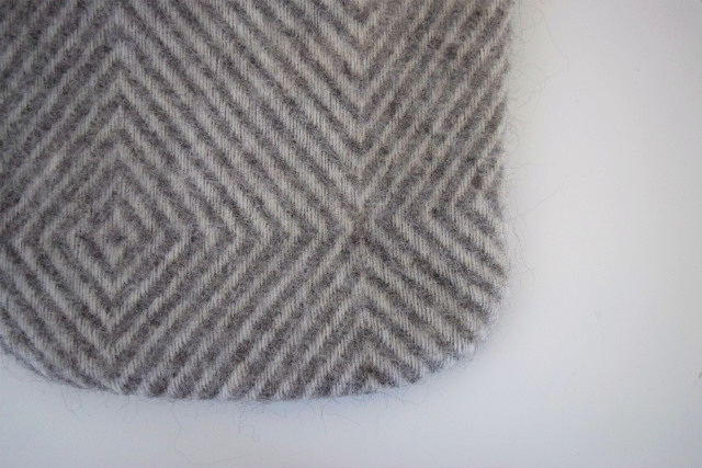 LAPUAN KANKURIT ウール湯たんぽ 幾何学模様 湯たんぽ（ラプアン