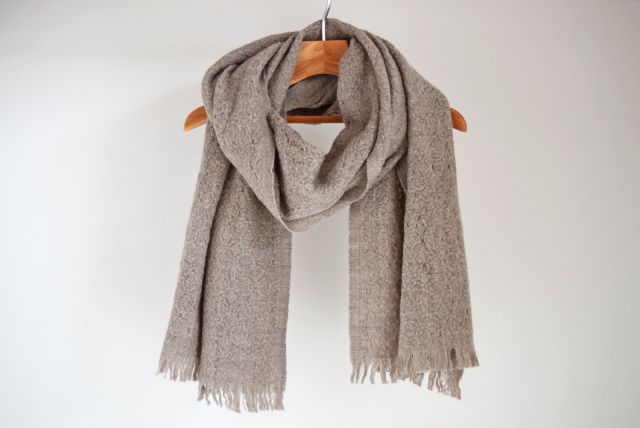 ラプアン カンクリ[LAPUAN KANKURIT]CORONA UNI/ストール-ならの実