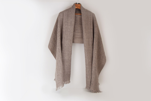 【新品未使用】LAPUAN KANKURIT 楽天市場】Lapuan Kankurit（ラプアンカンクリ）ブランケット