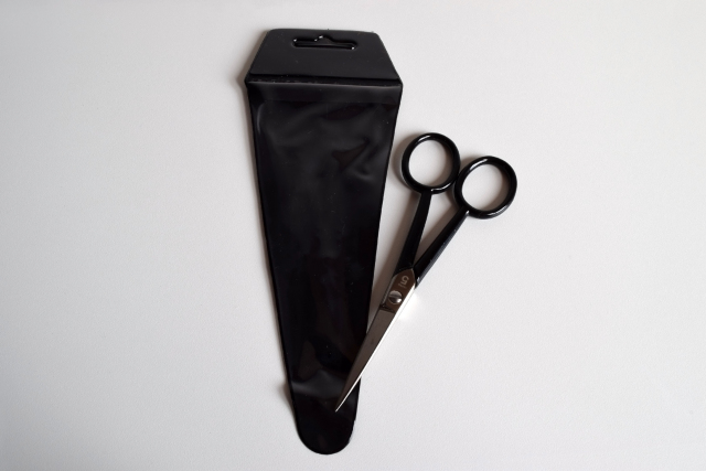 イタリアのはさみ（ホビー用）