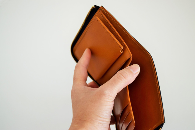クラスカ　折りたたみ財布 楽天市場】CLASKA クラスカ SQUARE WALLET スクエア ウォレット