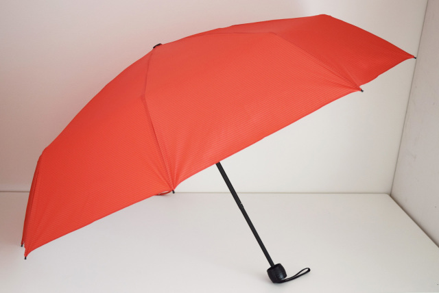 TO&FRO トゥーアンドフロー 折り畳み傘 晴雨兼用 定価13200円 使用後すぐバッグにイン。晴雨兼用折り畳み傘【TO&FRO